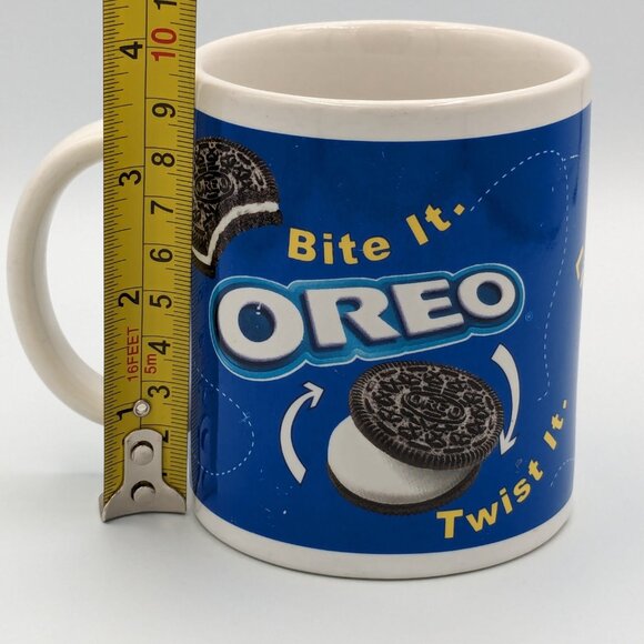 Oreo Mug: Bite It, Twist It, Lick It, Dunk It - Picture 9 of 10